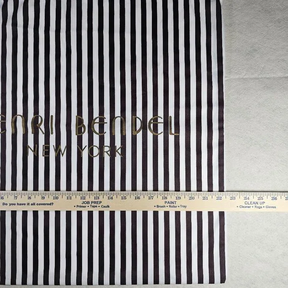 Henri Bendel New York Striped Drawstring Dust Bag - Picture 9 of 9